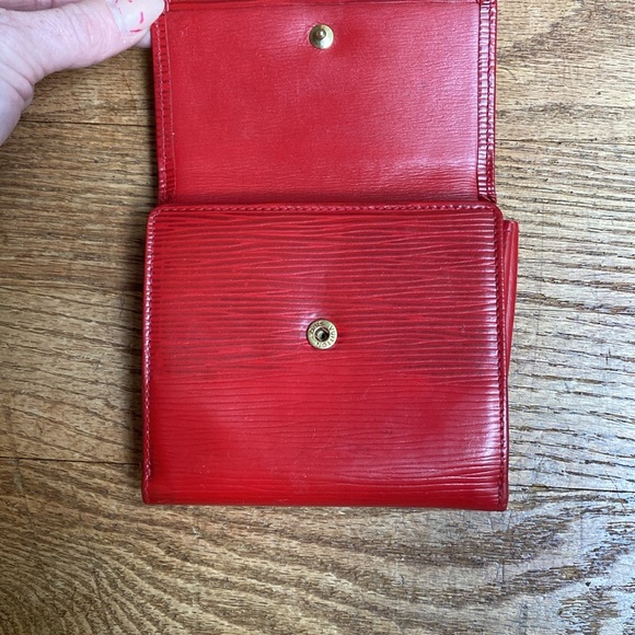Louis Vuitton Red double snap Epi leather compact wallet Authentic EUC LV Epi - Picture 7 of 15